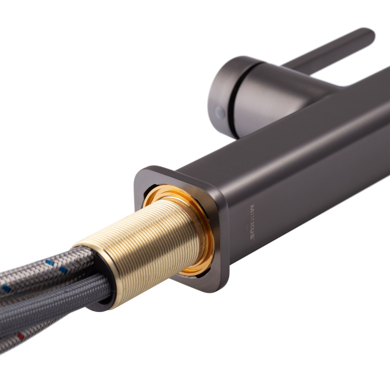 Змішувач для кухні джойстиковий з висувним виливом Mixxus Premium Hammer 014 (MI6955) з латуні Колір графітовий